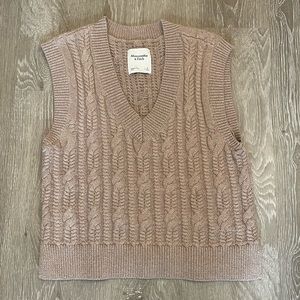 Abercrombie Sweater Vest